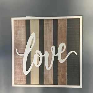 Meet your Posher, Chrissy